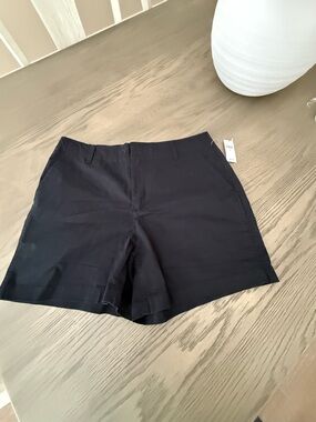 GAP Black Downtown Khaki Shorts